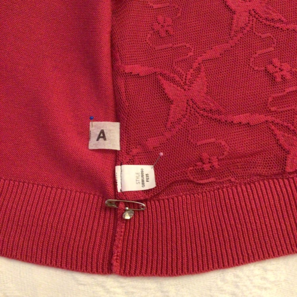 Knitted red sweater, NWOT - Picture 8 of 14